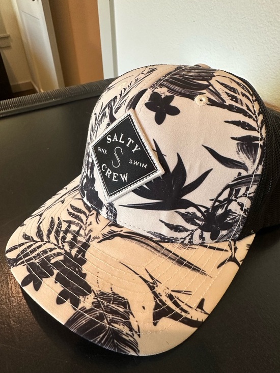 Salty Crew Accessories - Salty Crew Beige and Black Floral Trucker Hat